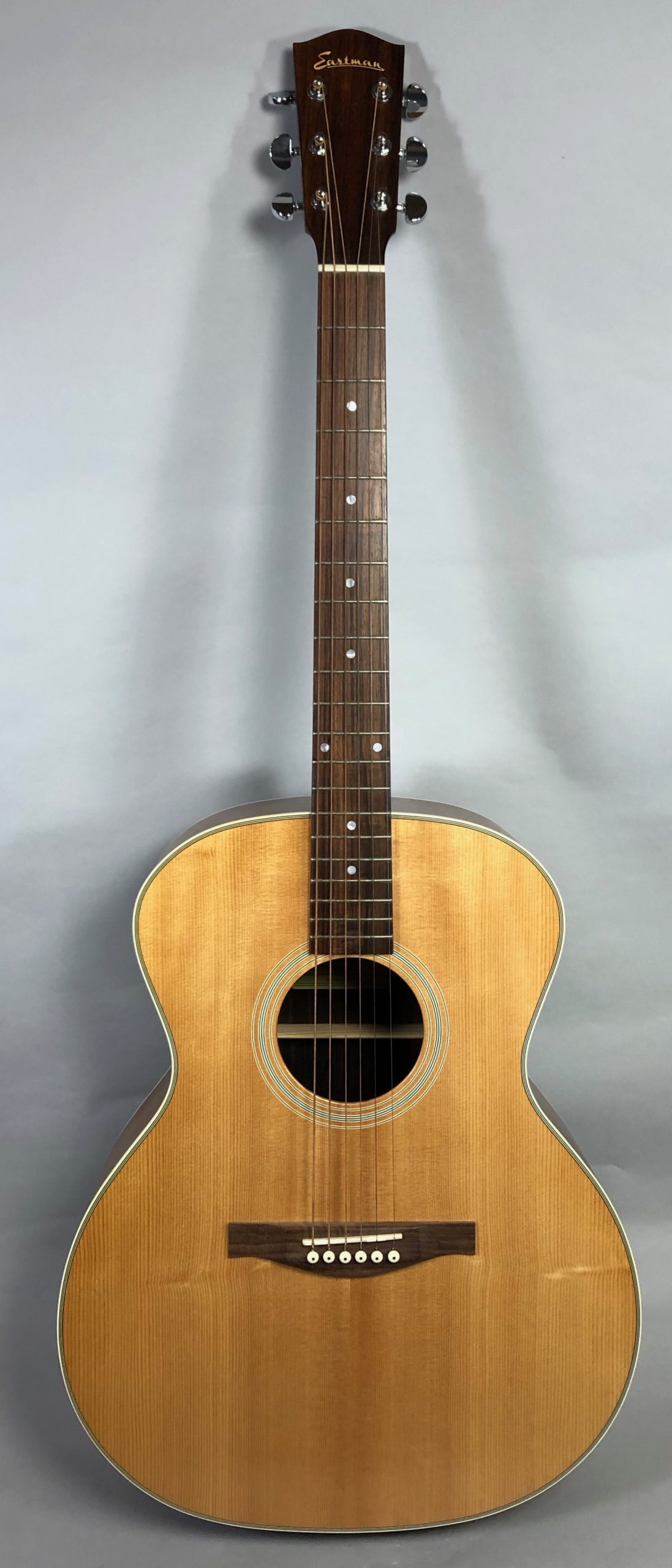 eastman ac222